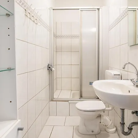 Haus Zur Linde 2 Apartment